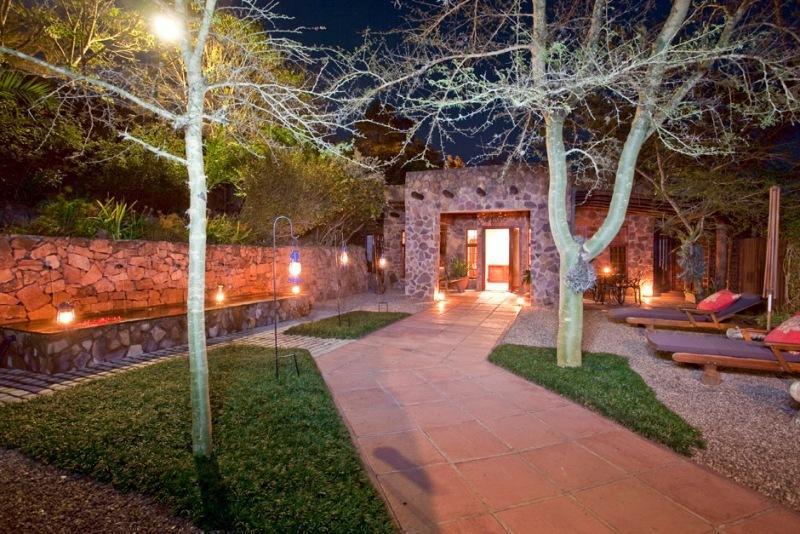Gwahumbe Game & Spa Mid Illovo エクステリア 写真